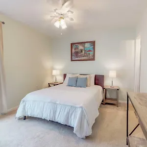 3 Bed 4 Bath In Holiday home Destin