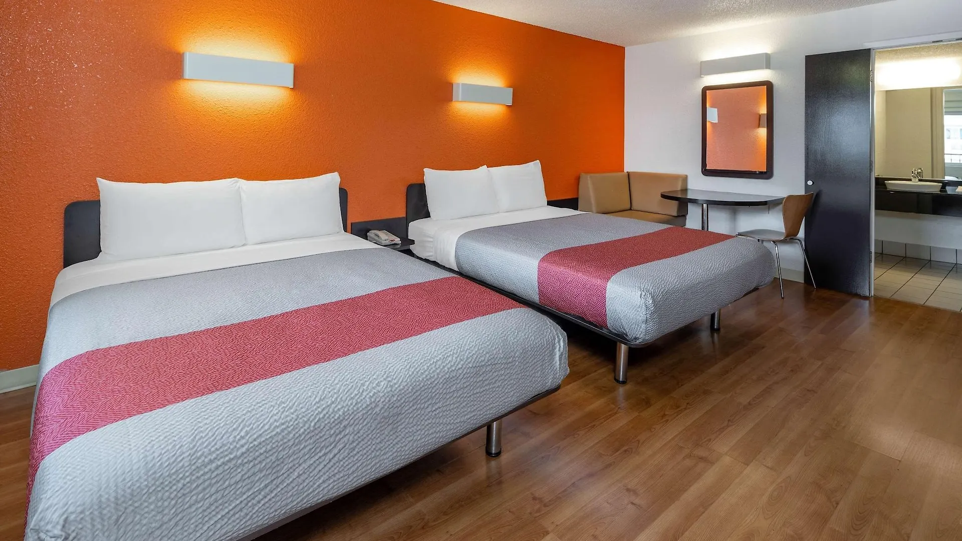 Motel 6-Anaheim, Ca - Maingate Hotel Anaheim
